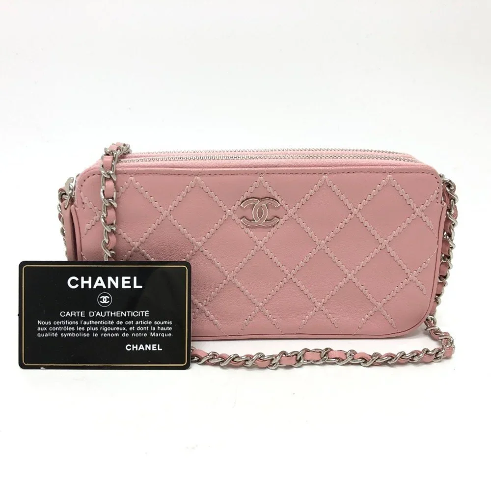 CHANEL Pink Lambskin Leather Logo Wallet - Picture 16 of 16